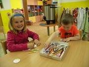 Výtvarná dílna p.Junová - dárek pro maminku